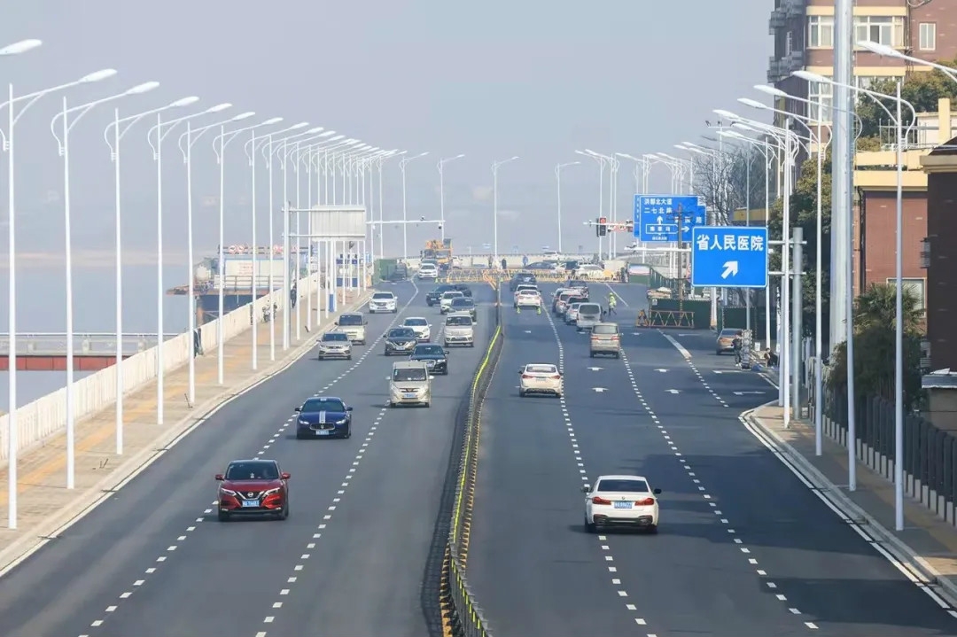 3.webp.jpg 3.webp.jpg