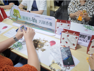 1756349385142842.png image.png